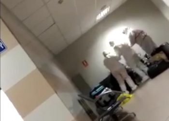 Κορωνοϊός: Συναγερμός στο «Ελευθέριος Βενιζέλος» – Επιβάτες λιποθύμησαν σε αίθουσα αναμονής