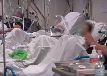 Κορονοϊός: Εικόνες-ΣΟΚ μέσα από τα νοσοκομεία – Δείτε τις και ΜΕΙΝΕΤΕ ΣΠΙΤΙ