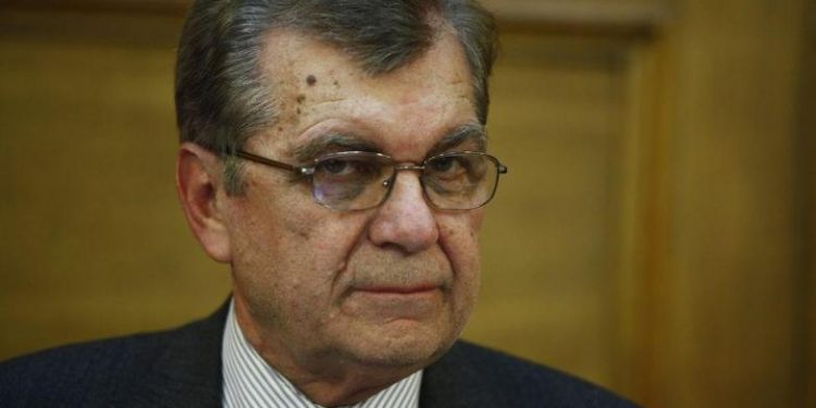 Alldaynews.gr Διασωληνωμένος στη ΜΕΘ ο Δημήτρης Κρεμαστινός