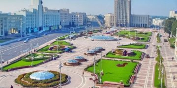 Alldaynews.gr Μαγαζιά ανοιχτά, ματς, σχολεία: Η μοναδική χώρα της Ευρώπης που δεν πήρε ούτε 1 μέτρο για τον κορωνοϊό