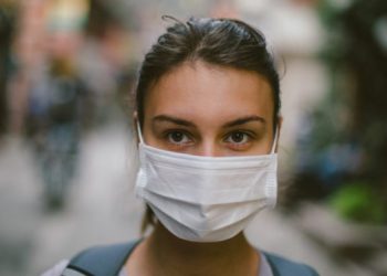 Κορωνοϊός: ΔΕΝ σας Προστατεύουν οι ιατρικές μάσκες προσώπου! Τι ισχύει – Τι να θυμάστε