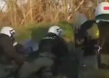 Έβρος ΤΩΡΑ. Τούρκοι ρίχνουν με πραγματικά πυρά αλλά κανείς δεν φεύγει από τη θέση του – Ανταλλαγή πυροβολισμών με Τουρκική χωροφυλακή