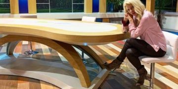 Alldaynews.gr Κορωνοϊός: Εκτός αέρα και η Μενεγάκη – Αναβλήθηκε τελευταία στιγμή η εκπομπή