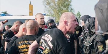 Ανατριχιαστικό ρεπορτάζ από Deutsche Welle: Γερμανοί νεοναζιστές προς τα ελληνοτουρκικά σύνορα;