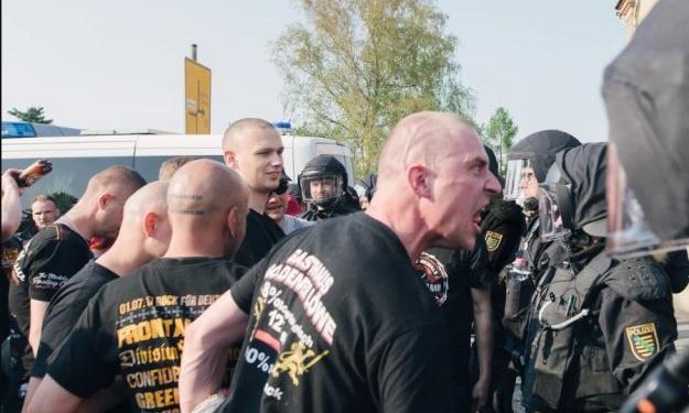 Ανατριχιαστικό ρεπορτάζ από Deutsche Welle: Γερμανοί νεοναζιστές προς τα ελληνοτουρκικά σύνορα;