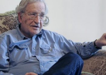 Τσόμσκι - chomsky