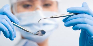 Alldaynews.gr Σοκ στη Λαμία: 47χρονη οδοντίατρος έβαλε τέλος στη ζωή της