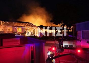 Μεγάλη φωτιά ΤΩΡΑ στην Μυτιλήνη! Αναφορές πως πρόκειται για δομή ΜΚΟ