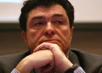 Θετικός στον κορονοϊό και ο Αλέξης Παπαχελάς