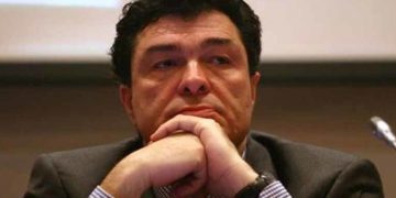 Alldaynews.gr Θετικός στον κορονοϊό και ο Αλέξης Παπαχελάς