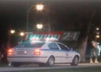 Πάτρα: Περιπολικό δίπλα σε πολίτες που κάνουν βόλτα – «Παραμείνετε σπίτι»(Video)