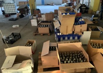 Δεν είναι τρολιά: Με απόφαση του υπουργείου τα ποτά «μπόμπες» γίνονται… αντισηπτικά για τον κοροναϊό