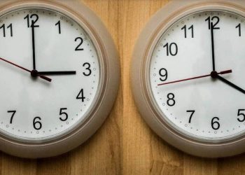 Αλλαγή ώρας: Δείτε πότε γυρνάμε τους δείκτες των ρολογιών μια ώρα μπροστά