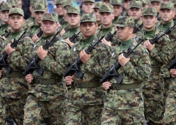 Φαντάροι στην Κομοτηνή: Δουλειά μας δεν είναι να πνίγουμε πρόσφυγες και μετανάστες