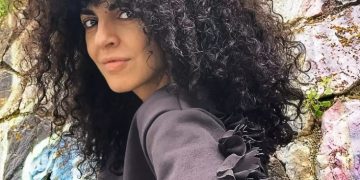 Μαρία Σολωμού: Τρελαθήκατε κάποιοι εντόνως που βγήκα έξω; Εσείς δεν πάτε στο σκύλο σας βόλτα, δεν πάτε supermarket, λαϊκή;