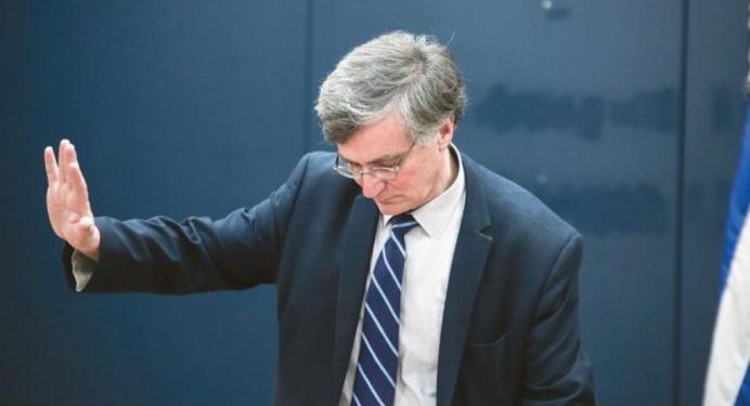 Alldaynews.gr «Έσπασε» ο Τσιόδρας την ώρα της συνέντευξης, μιλώντας για τους γονείς μας (Video)