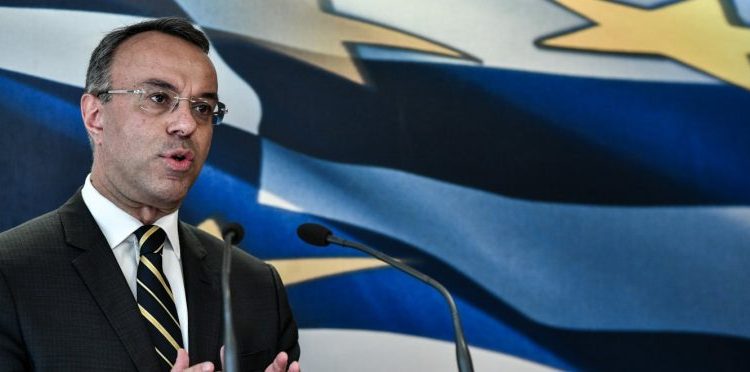 Κορονοϊός ΤΩΡΑ. Βόμβα Σταϊκούρα για το δώρο του Πάσχα. Τι θα συμβεί;