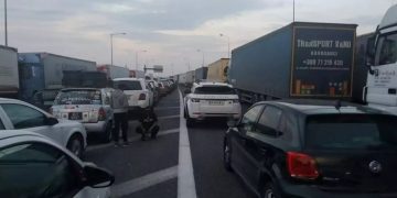 Έβρος: Οι Τούρκοι άνοιξαν το τελωνείο στους Κήπους μετά από αυτές τις εικόνες! Ουρές χιλιομέτρων (pics)