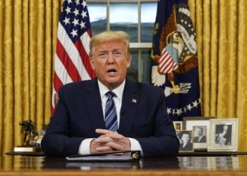 Κοροναϊός: Ο Τραμπ απαγόρευσε όλα τα ταξίδια από την Ευρώπη στις ΗΠΑ