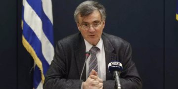 Alldaynews.gr Σοκαριστική Δήλωση απο Τσιόδρα: Στα 8.000-10.000 εκτιμώνται τα πραγματικά κρούσματα