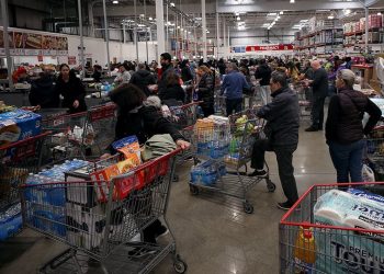 Κορωνοϊός: Τρομακτική πρόβλεψη για 96.000.000 κρούσματα και 480.000 νεκρούς στις ΗΠΑ!