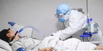 Alldaynews.gr Νόσησε από κορωνοϊό, νοσηλεύτηκε, του πέρασε, πήρε εξιτήριο και 5 μέρες μετά πέθανε από κορωνοϊό σπίτι του