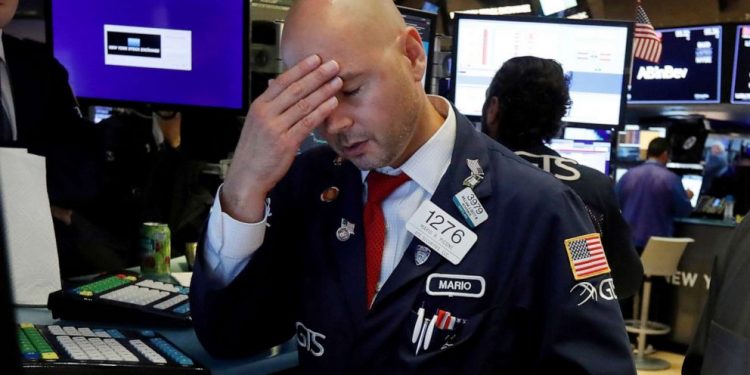 Κατέρρευσε η Wall Street: Η μεγαλύτερη πτώση μετά το κραχ του 1987 για τον Dow Jones