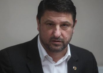 Δραματική προειδοποίηση Χαρδαλιά: Αναμένουμε έξαρση μέσα στον Απρίλιο – Καμία χαλάρωση