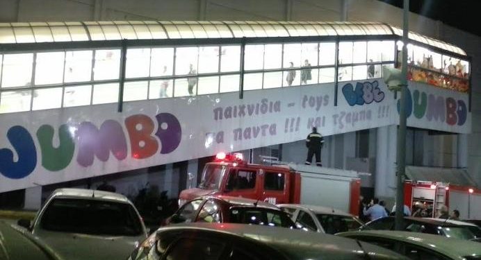 Το Jumbo επιχείρησε να «σπάσει» το κλείσιμο – Παρέμβαση της Εισαγγελίας