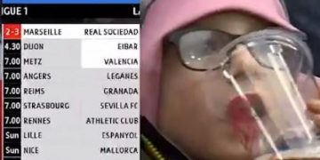 Alldaynews.gr Viral! Εξάχρονος πίνει τη μπυρίτσα του παρακολουθώντας ματς στη Γερμανία! (vid)