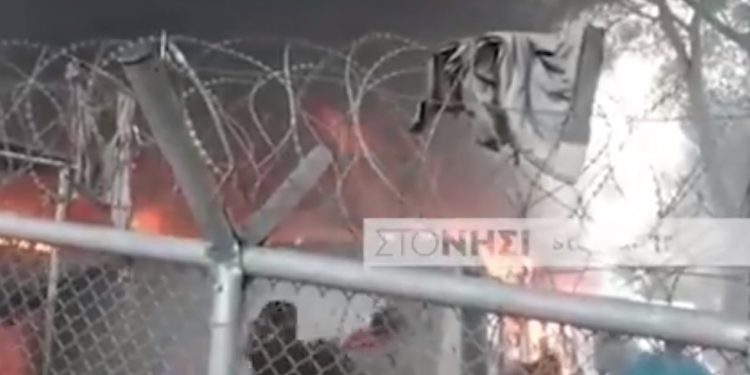 Alldaynews.gr Σοκ! Νεκρό 6χρονο παιδί στην μεγάλη φωτιά στην Μόρια – video