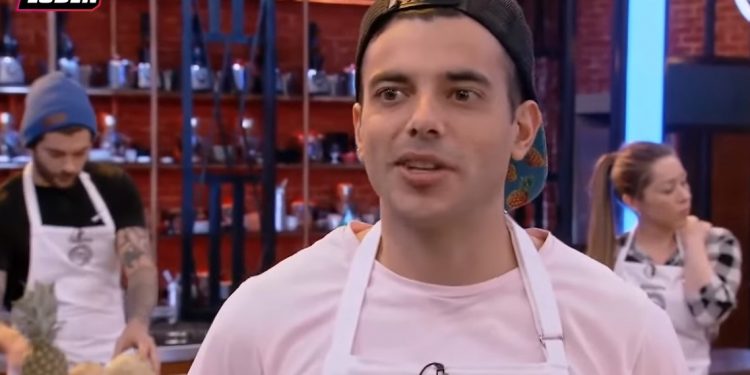 Alldaynews.gr Προφητεία: Παίκτης του Master αναρωτιέται «μήπως έχουμε πόλεμο έξω και αδειάζουν τα ράφια;» (vid)