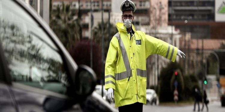 Alldaynews.gr Πως θα διαγράψεις το πρόστιμο για άσκοπη μετακίνηση! Δες τι μπορείς να κάνεις (vid)