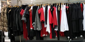 Alldaynews.gr Μέτρα στήριξης των κλάδων ένδυσης, κλωστοϋφαντουργίας και υπόδησης ζητούν οι αρμόδιοι φορείς