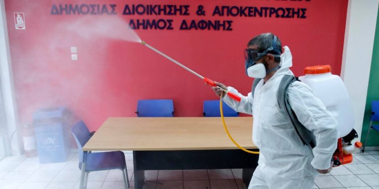 Alldaynews.gr Κορονοϊός Απολύμανση στο ΥΠΕΣ