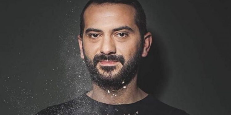 Ο Κουτσόπουλος ξεσπά για την υποτιθέμενη σχέση του με πανέμορφη γιατρό- “…ζητώ συγνώμη από την συγκεκριμένη κοπέλα”