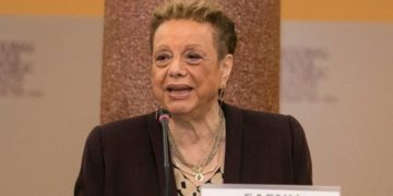 Alldaynews.gr Καθηγήτρια Λοιμώξεων Γιαμαρέλλου: Όποιος πιστεύει στα Θεία Μυστήρια δεν φοβάται-Θα πάω να κοινωνήσω την πρώτη Κυριακή που θα επιτραπεί (video)