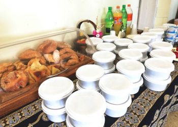 Πασχαλινό τραπέζι κατ’ οίκον από το Κοινωνικό Εστιατόριο του Δ. Τρικκαίων