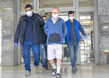 «Έκαψα τον πατέρα μου γιατί μου μίλησε ειρωνικά» – Τι είπε στην ανακρίτρια ο 45χρονος (video)