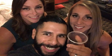 Alldaynews.gr «Ερωτεύτηκα την ίδια γυναίκα με τον άντρα μου» (pics)