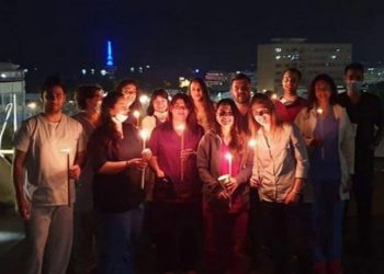 Τα Χρόνια Πολλά από τους γιατρούς του ΑΧΕΠΑ: Εμείς είμαστε εδώ…