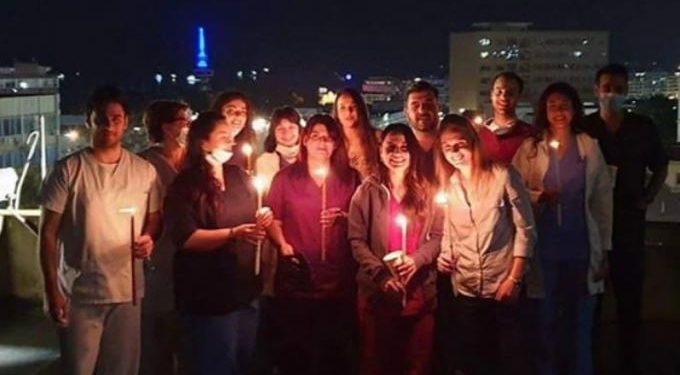 Τα Χρόνια Πολλά από τους γιατρούς του ΑΧΕΠΑ: Εμείς είμαστε εδώ…