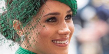 Alldaynews.gr Αποκαλύφθηκε το αληθινό όνομα της Meghan Markle στο πιστοποιητικό γεννήσεως του μικρού Archie