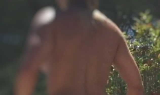 Alldaynews.gr Χαμός με πολύ προσωπικό βίντεο αγαπημένης ηθοποιού. Γυμνή σε τζακούζι