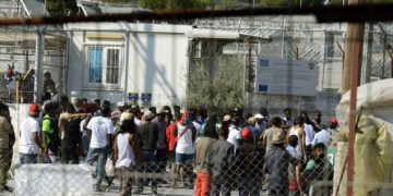 Alldaynews.gr Πάνω απο 400 Έγκυες στον Καταυλισμό της Ριτσώνας-Τουλάχιστον 10 έχουν γεννήσει στο Νοσοκομείο Χαλκίδας