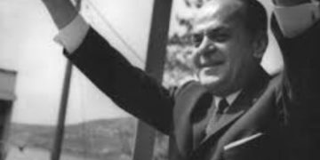 Αυτά είπε λίγο πριν πεθάνει το 1999 ο Γεώργιος Παπαδόπουλος στο Λαϊκό Νοσοκομείο[video]