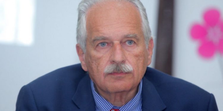 Ξεσπά ο καθ.πνευμονολογίας του Παν/κού Νοσοκομείου Λάρισας Κ. Γουργουλιάνης: «Επιτέλους, τέλος στην τρομολαγνεία»!