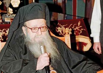 Ο μητροπολίτης Φλωρίνης Αυγουστινός Καντιώτης είχε «δει» πριν από 30 χρόνια τον φονικό κορωνοϊό