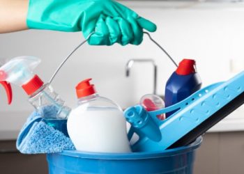 Κορονοϊός: Αυτά τα Καθαριστικά σκοτώνουν τον ιό SARS-CoV-2 – Ποια να χρησιμοποιήσετε στο σπίτι σας