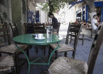 Άρση των μέτρων:Θα πίνουμε καφέ με αποστάσεις-Κανόνες Παντού